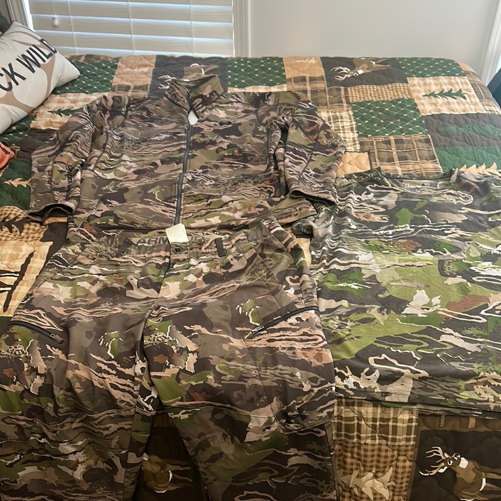 Under Armour Hunting lightweight jacket, pants and shirt